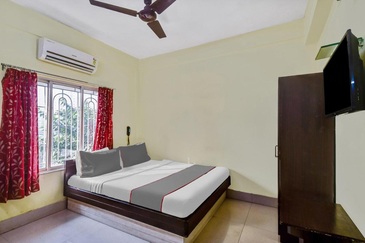 Capital O Kabita Guest House Near Acropolis Mall โกลกาตา ภายนอก รูปภาพ