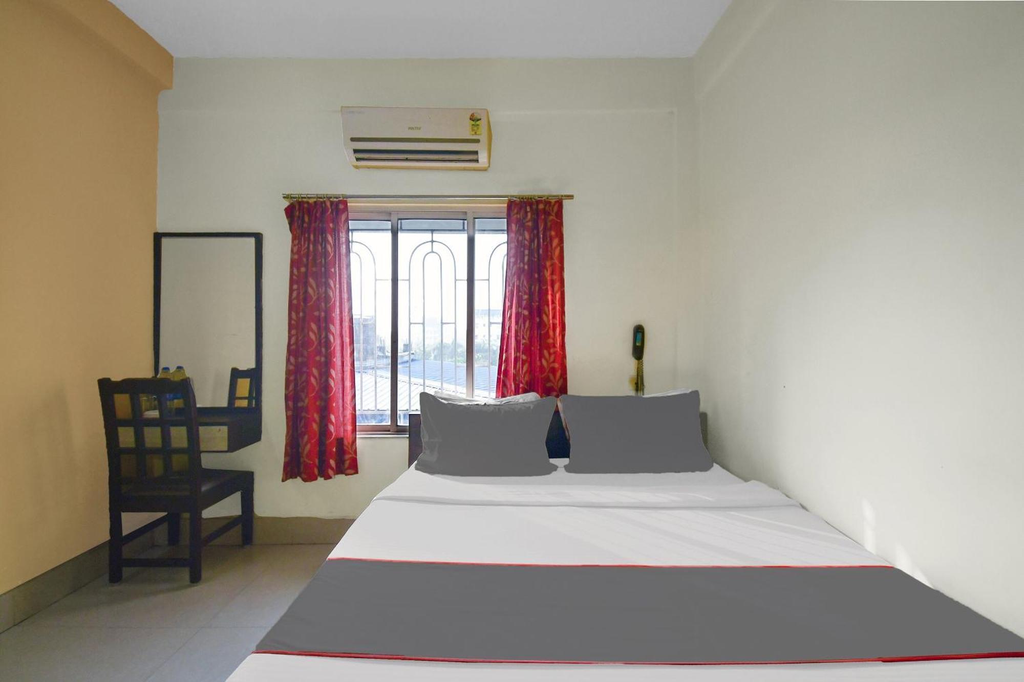 Capital O Kabita Guest House Near Acropolis Mall โกลกาตา ภายนอก รูปภาพ