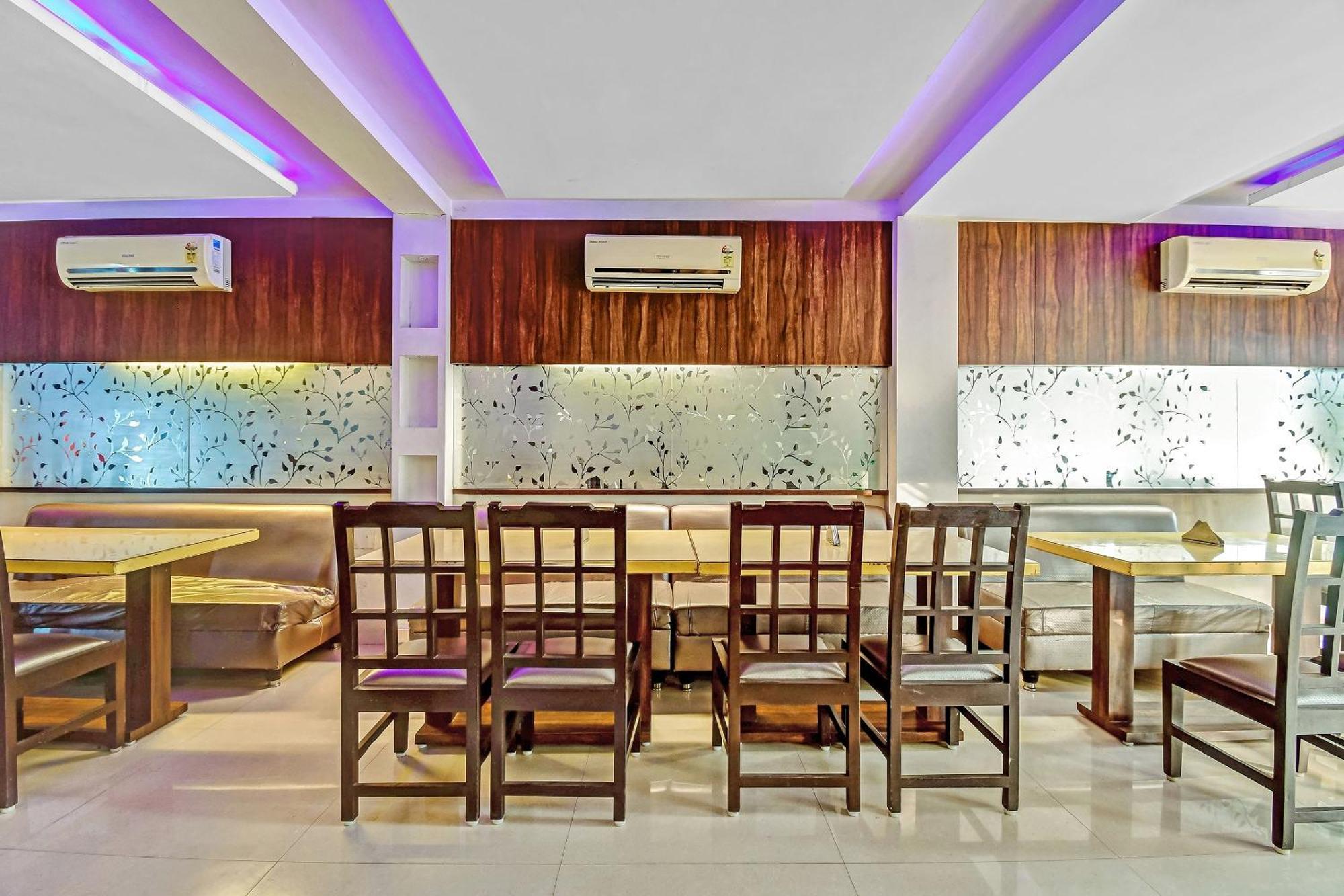 Capital O Kabita Guest House Near Acropolis Mall โกลกาตา ภายนอก รูปภาพ