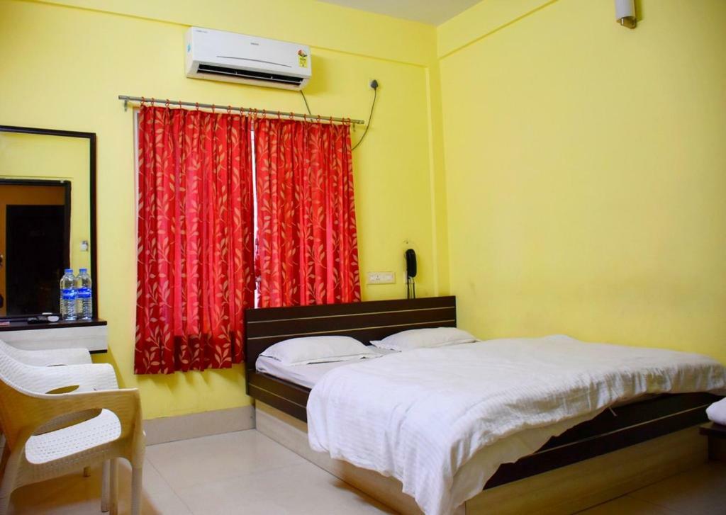 Capital O Kabita Guest House Near Acropolis Mall โกลกาตา ภายนอก รูปภาพ